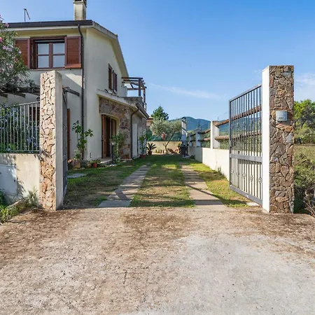 بيت للعطل Villamara